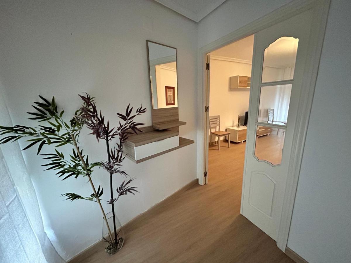 Apartamento Plaza Santa Lucia Renovado Febrero 2025 Sevilla Bagian luar foto